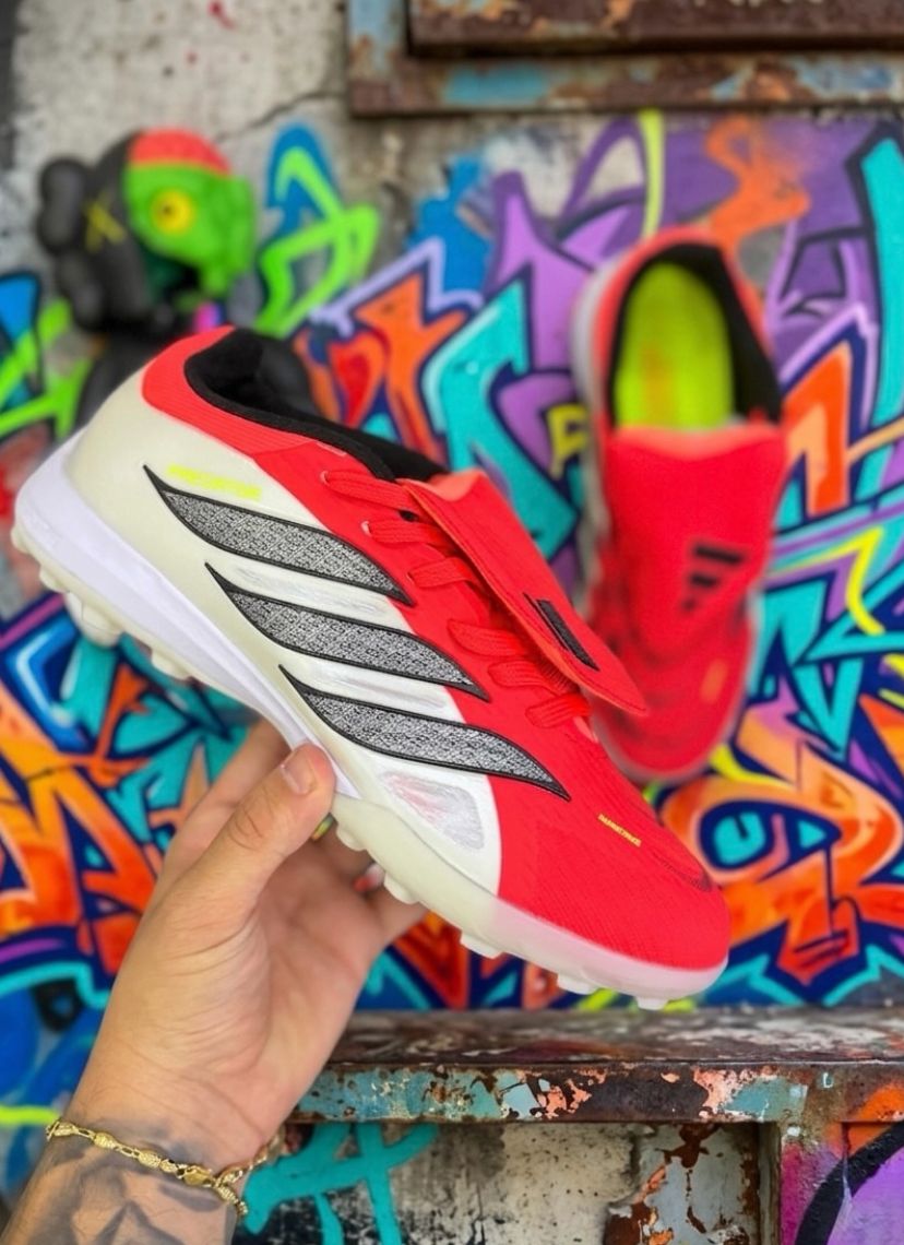 Tenis-Guayos Predator 26